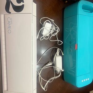 Vinyl cutting machines need both asap $100 for both